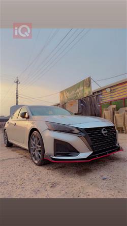 نيسان ألتيما